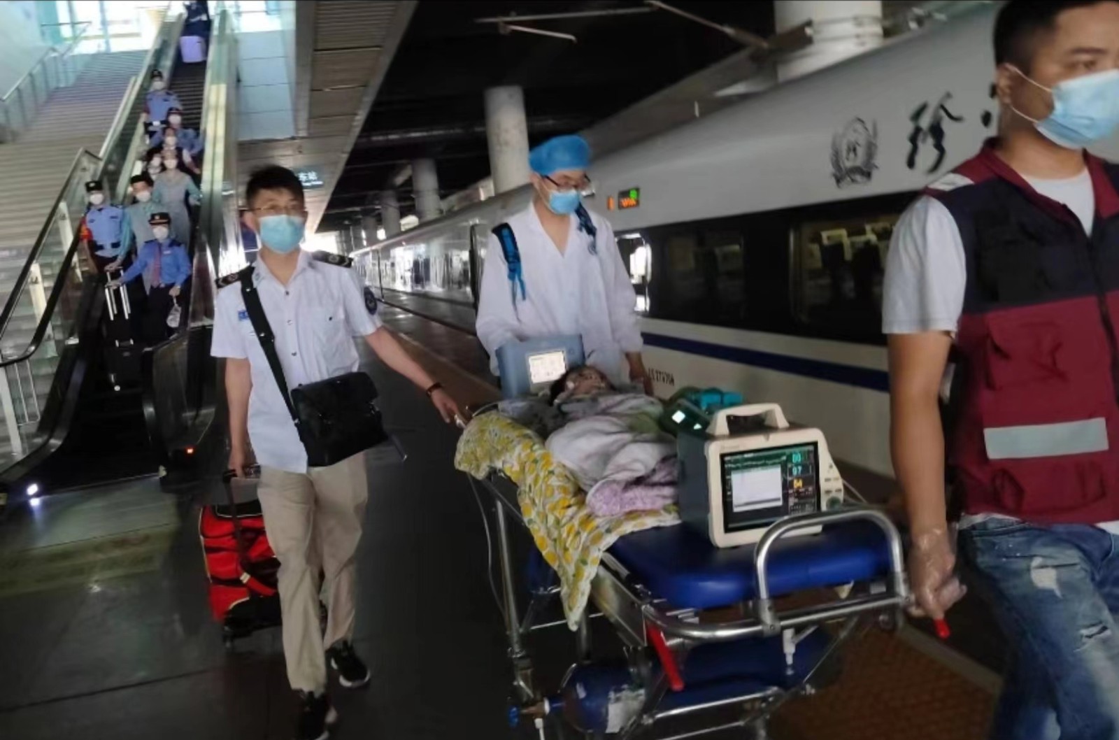 勐腊县高铁转运公司