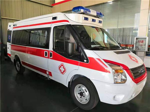 勐腊县福特V362救护车